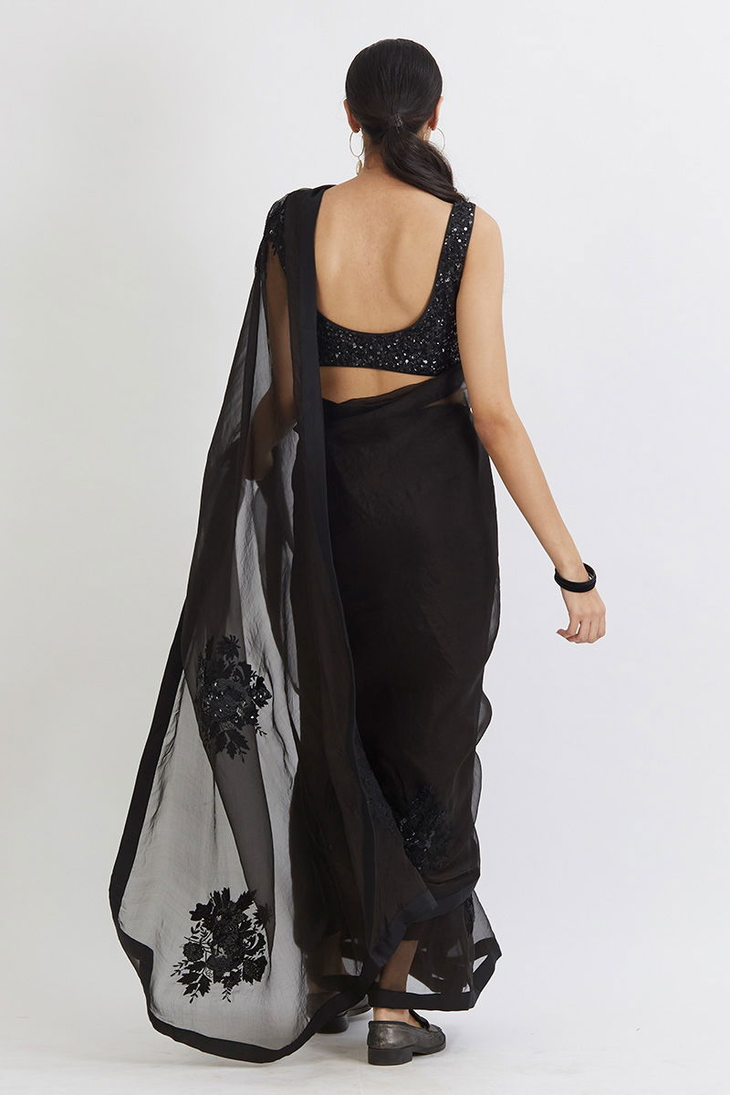 ARADHANA BLACK SAREE