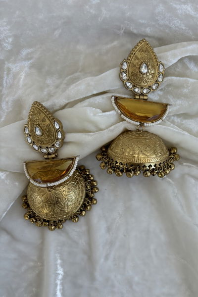 VANKI EARRING