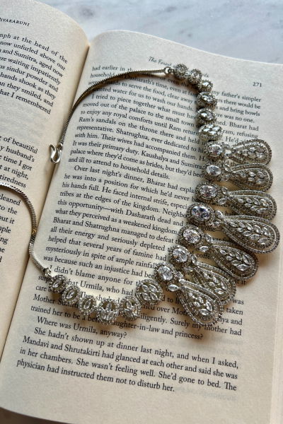 DIANA NECK PIECE