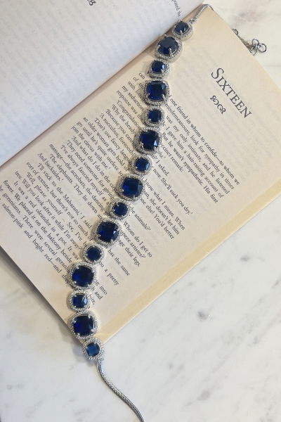 SAPPHIRE NECK SET